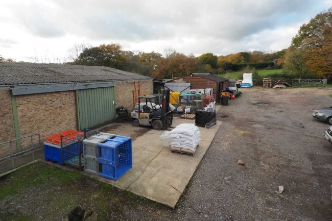 Kings Farm, Dorking Road, Kingsfold, RH12 3SA  3