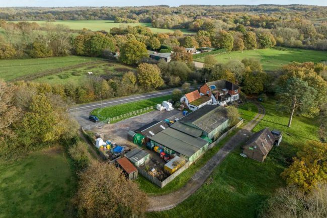 Kings Farm, Dorking Road, Kingsfold, RH12 3SA  3