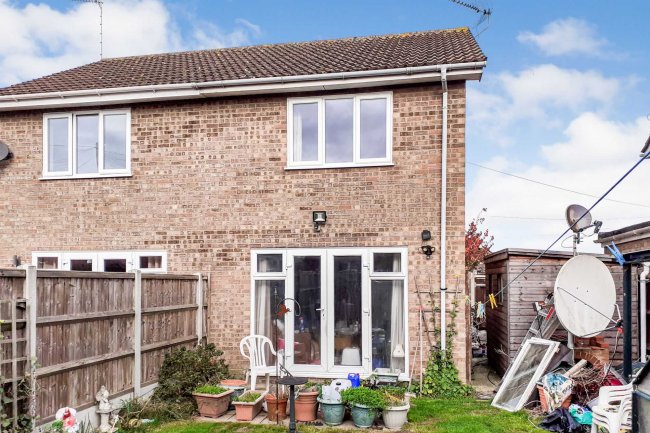 4 Manor Way, Ormesby St Margaret, Great Yarmouth NR29 3RG
 8