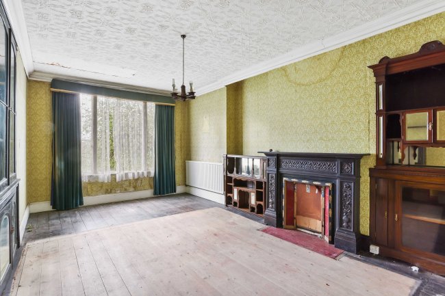 Elm Villa, 49 London Road, Cheltenham, GL52 6HE 8