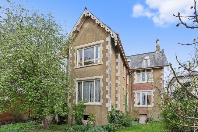 Elm Villa, 49 London Road, Cheltenham, GL52 6HE 8