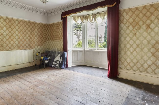 Elm Villa, 49 London Road, Cheltenham, GL52 6HE 8