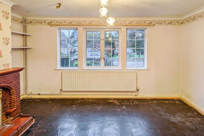 10 Vine Road, Stoke Poges, Slough, SL2 4DP 7