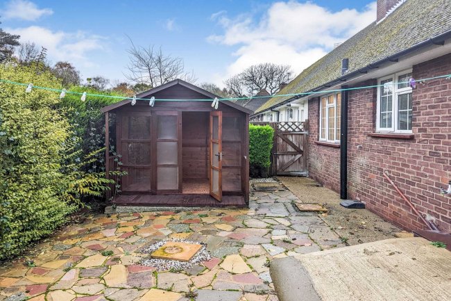 10 Vine Road, Stoke Poges, Slough, SL2 4DP 7