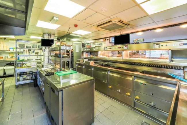 The Thorn Tree, 246 Nottingham Road, Langley Mill, Codnor, Nottingham NG16 4HG
 7