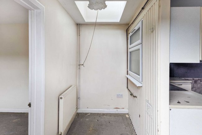 46 Dutton Way, Iver, SL0 9NX 5