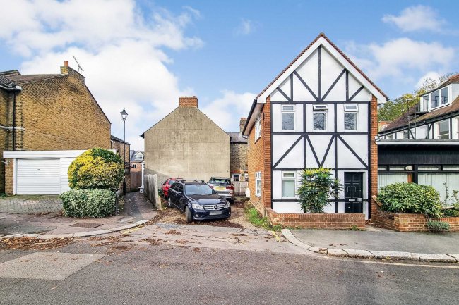 Land adjacent 4 Chase Side, Enfield EN2 6NF 6