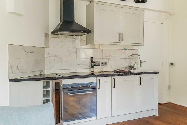 68CM Gloucester Gardens, Paddington, London W2 6BN 5