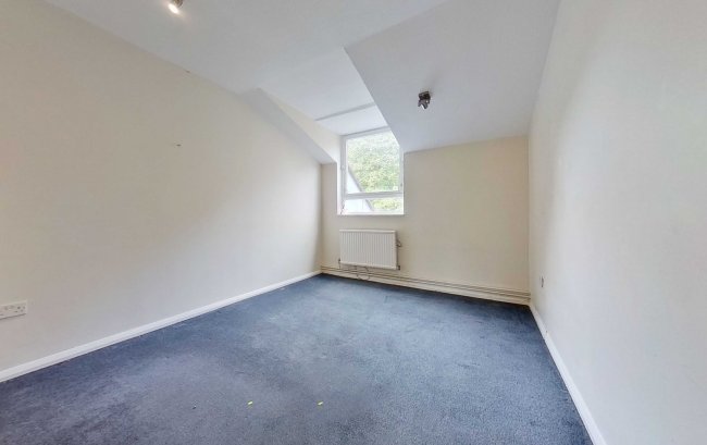 Royal Oak, 250 St Johns Way, Archway, London N19 3RJ 5