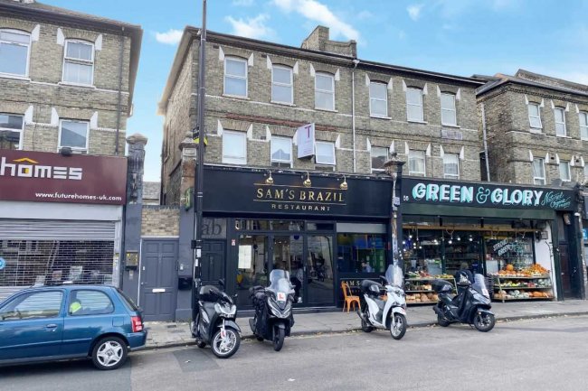 53 Stroud Green Road, Finsbury Park, N4 3EF  7