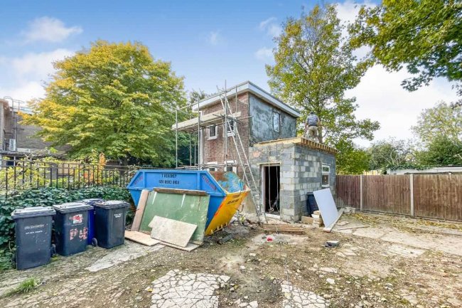 Land rear of 20 Hendon Lane, Finchley, London, N3 1TR 2