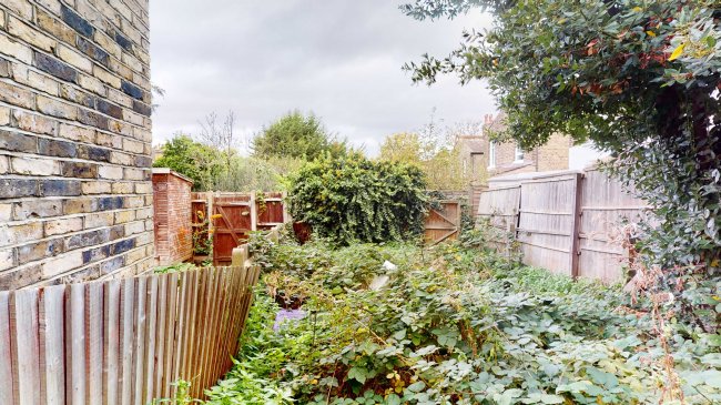 69A Murillo Road, Lewisham, London, SE13 5QG 
 6