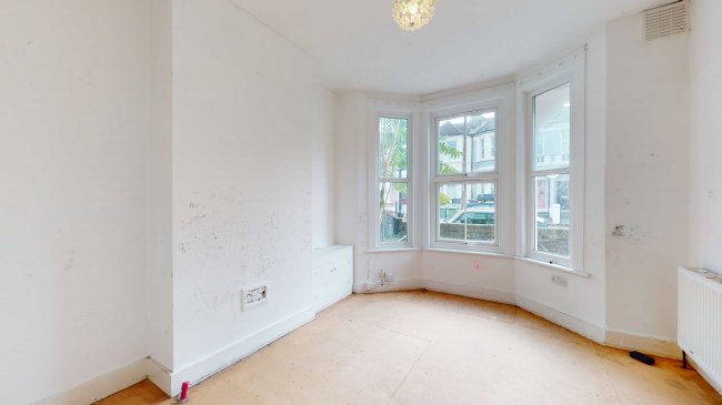 69A Murillo Road, Lewisham, London, SE13 5QG 
 6