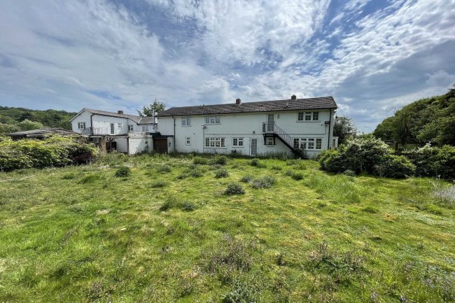 The White House, Lee Road, Saunderton Lee, Princes Risborough, HP27 9NU 9