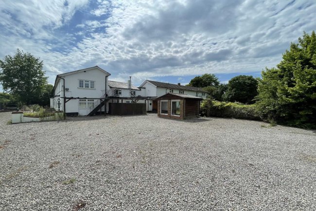 The White House, Lee Road, Saunderton Lee, Princes Risborough, HP27 9NU 9