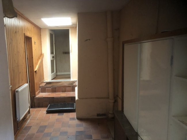 Riverholme, The Creek, Sunbury on Thames TW16 6BY 7