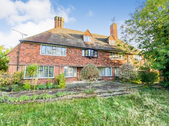 73 The Avenue, Fareham, Hampshire PO14 1PE 7