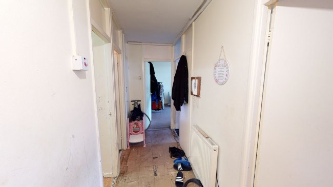 9 Beckley House, Hamlets Way, Mile End, London E3 4SZ 10