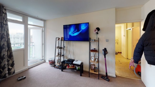 9 Beckley House, Hamlets Way, Mile End, London E3 4SZ 10