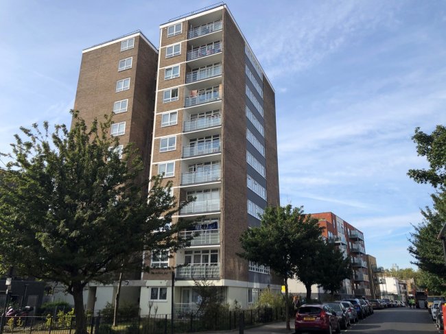 9 Beckley House, Hamlets Way, Mile End, London E3 4SZ 10