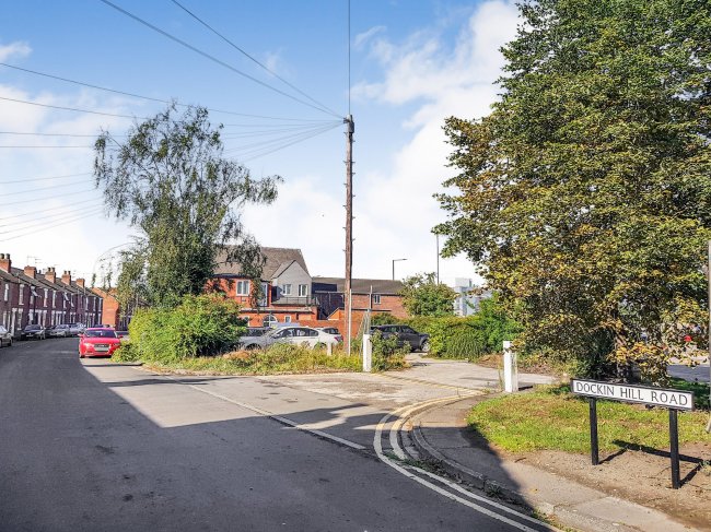 Dockin Hill Car Park, Dockin Hill Road, Doncaster, South Yorkshire DN1 2RD 2