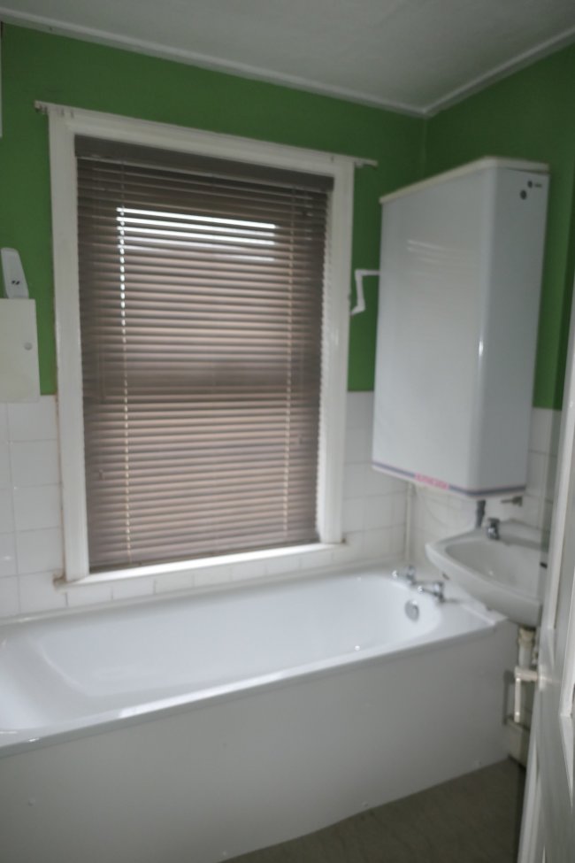 17 Avon View, Bath Road, Devizes, Wiltshire SN10 1PH 7