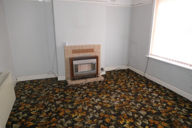 17 Avon View, Bath Road, Devizes, Wiltshire SN10 1PH 7