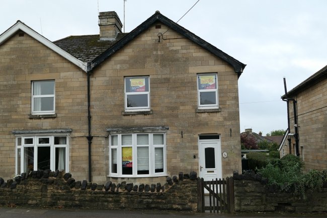 17 Avon View, Bath Road, Devizes, Wiltshire SN10 1PH 7