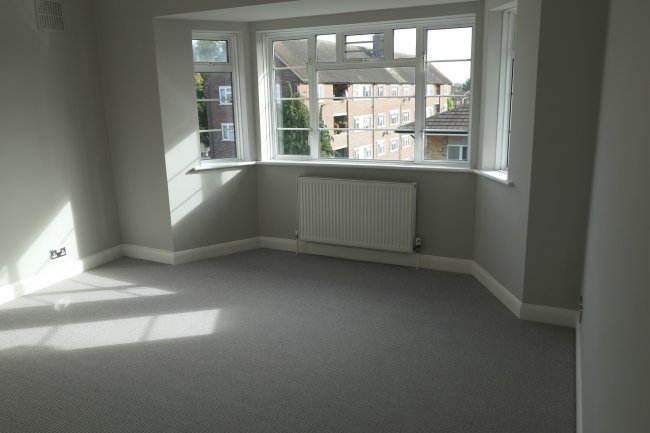 85 St Leonards Court, St Leonards Road, East Sheen, London SW14 7LS 9