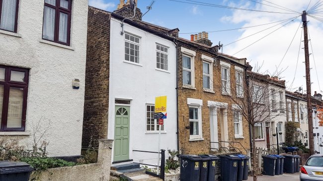 20 Borough Hill, Croydon, Surrey CR0 4LN 4