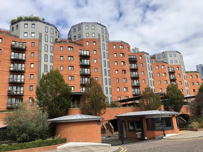 110 New Atlas Wharf, 3 Arnhem Place, Isle of Dogs, London E14 3ST 9