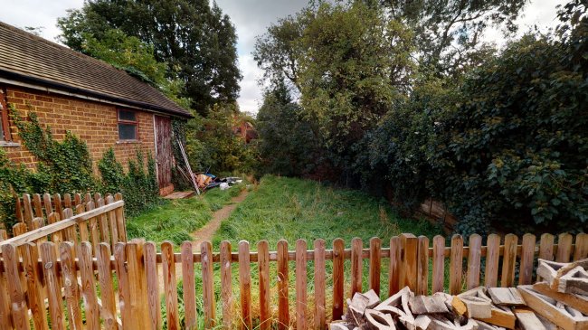 34 Betterton Road, Rainham, Essex RM13 8NB 10