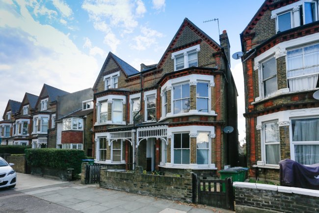 77A Charlton Road, Blackheath, London SE3 8TH 4