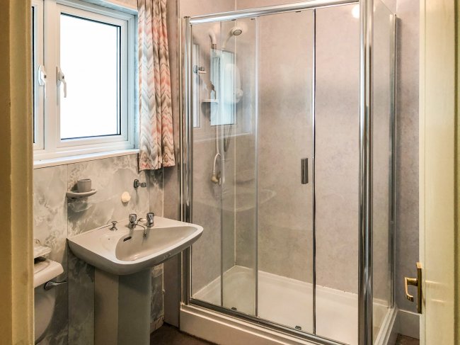 22 Arno Road, Prenton CH43 5UX 2