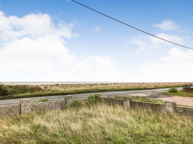 172 The Parade, Greatstone-on-Sea, New Romney, Kent, TN28 8RP 6