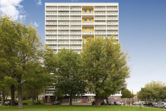 38 Sleaford House, Blackthorn Street, London E3 3PY 2