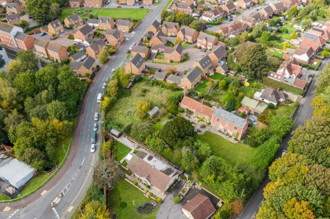 Cradlebridge House, 140 Leigh Road, Westbury, Wiltshire BA13 3QR  8