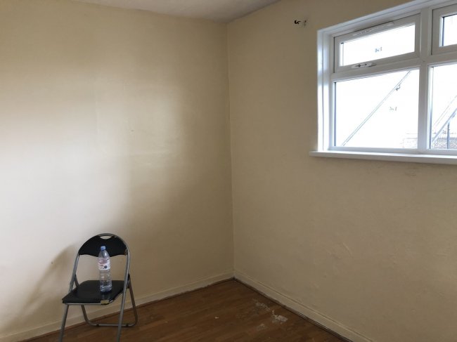 10 Turnour House, Walburgh Street, Whitechapel, London E1 2NJ 7