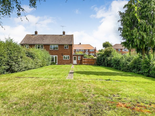 71 Bluebridge Road, Brookman’s Park, Hatfield, Hertfordshire AL9 7UW 4