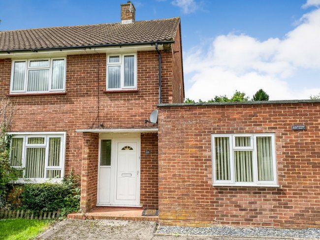 69 Bluebridge Road, Brookman’s Park, Hatfield, Hertfordshire AL9 7UW 3