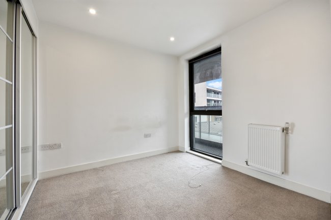 Flat 21, 51 Packington Street, London N1 7FZ 5