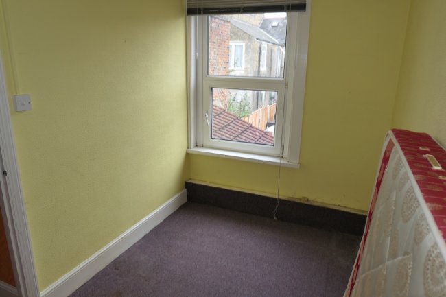 18 South Road, Fratton, Portsmouth, Hampshire, PO1 5QT 9