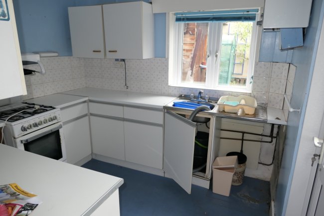 18 South Road, Fratton, Portsmouth, Hampshire, PO1 5QT 9