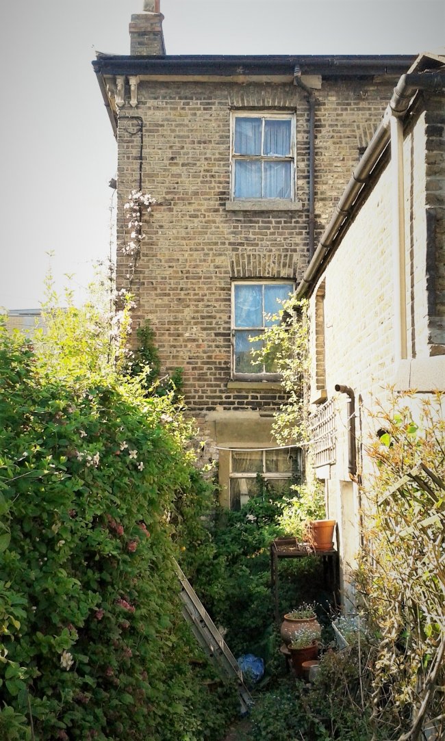 27 Wingmore Road, Herne Hill, London, SE24 0AS 1