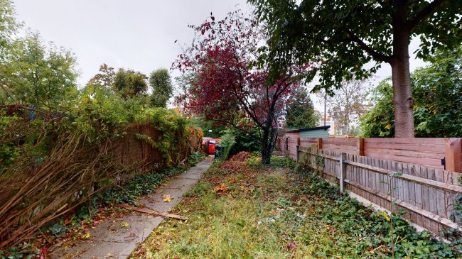 37 Helix Gardens, Brixton, London SW2 2JL
 4