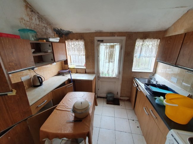 17 Algernon Road, Ladywell, London, SE13 7AT
 3