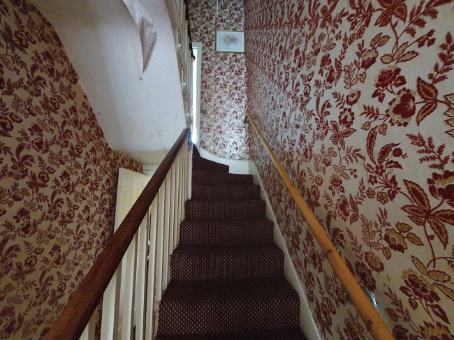 17 Algernon Road, Ladywell, London, SE13 7AT
 3