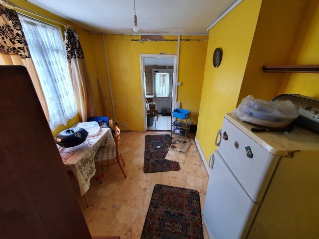 17 Algernon Road, Ladywell, London, SE13 7AT
 3