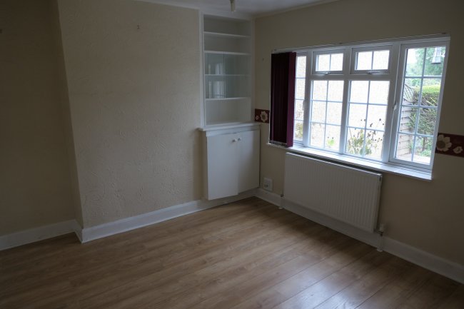 87 Denham Way, Maple Cross, Rickmansworth, WD3 9SL
 9