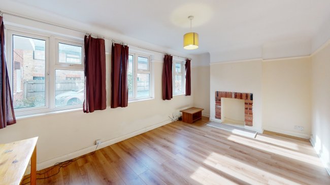 12 Elms Court, Montague Road, Wimbledon, London SW19 1SZ
 8